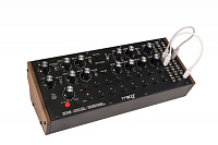 Moog DFAM  Полумодульный аналоговый синтезатор